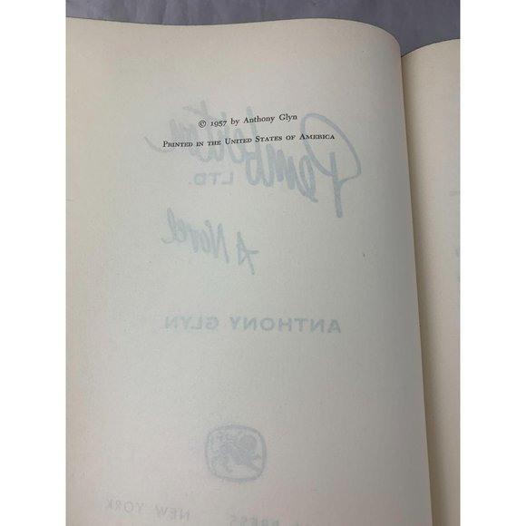 Pemberton Ltd. A Novel - Anthony Glyn - 1957 - Picture 8 of 10